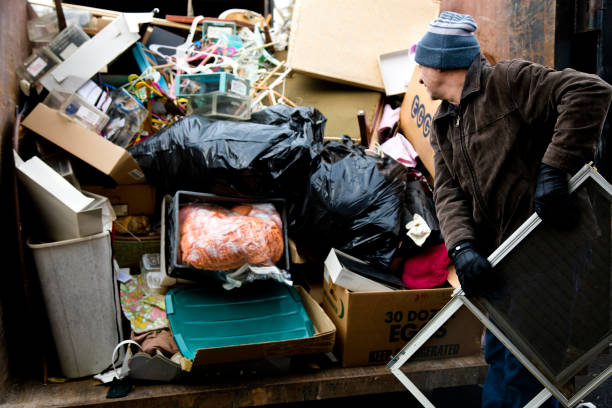 Best Garage Cleanout Services  in Willoughby Hills, OH